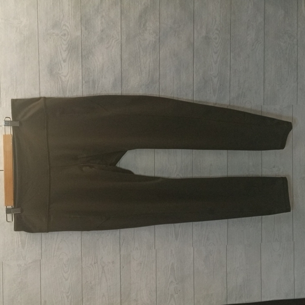 Under Armor Dark‎ Green Athletic LEGGINGS size XL